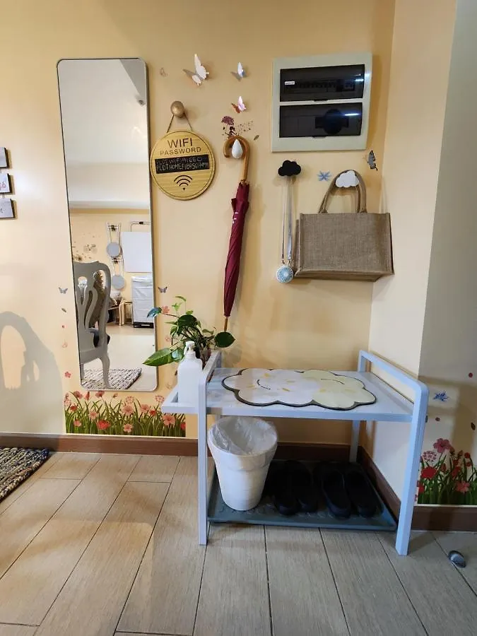 Spacious Cozy Suite At The Venice Mall With Free Parking And Washing Machine (Adults Only) Taguig 0*,  Filipinler