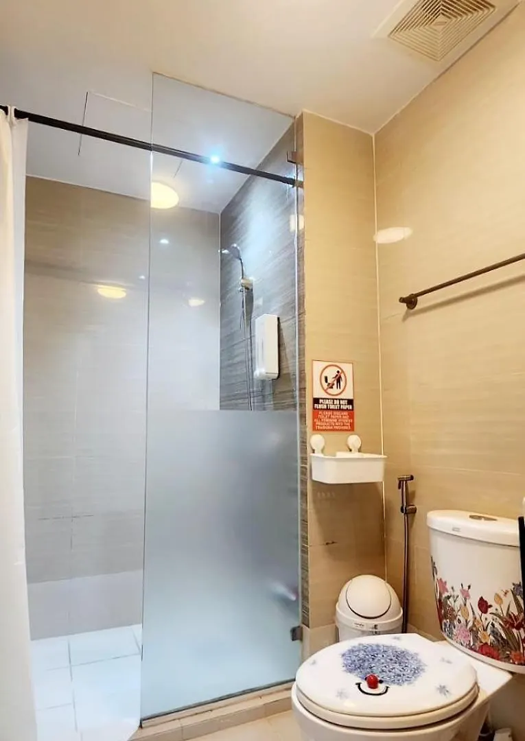 Spacious Cozy Suite At The Venice Mall With Free Parking And Washing Machine (Adults Only) Taguig Apart Otel